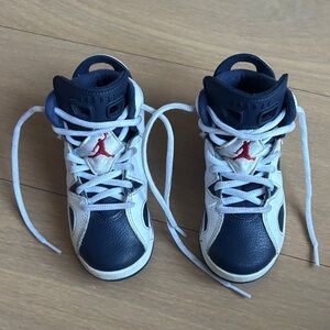 Jordan Kids Sneakers in Navy and White with Red Accents
